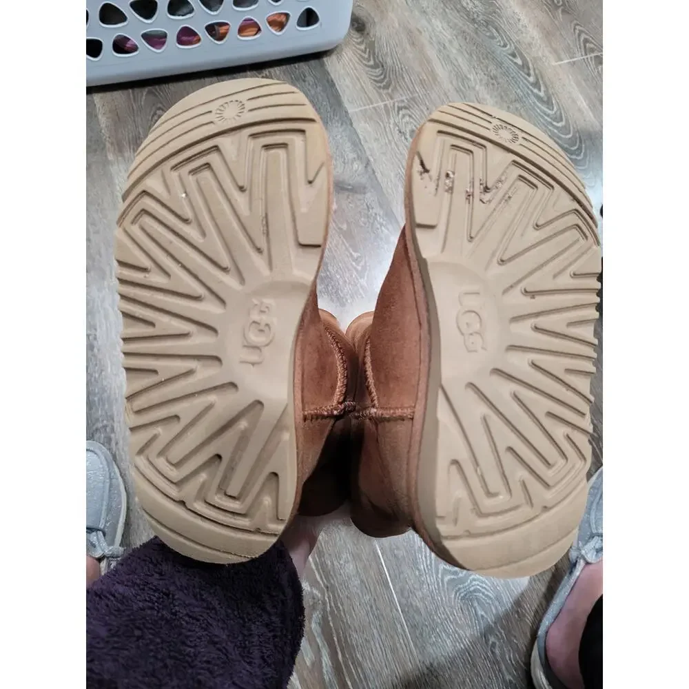 Ugg Girls Bailey Button II Boots Toddler‎ Girls size 12 #4